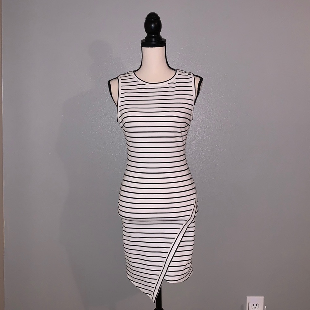 SUGAR+ LIPS  Striped Formal/Cocktail Dress.